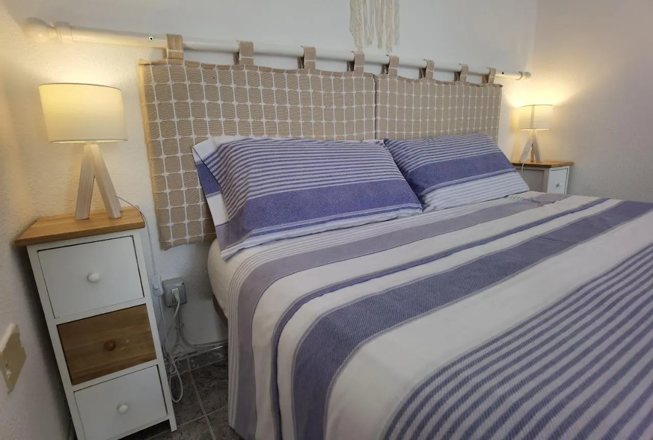 Casa Natura Ainhoa La Oliva Homestay