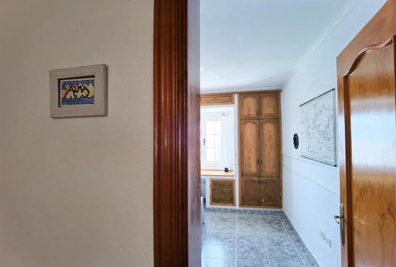 Casa Natura Ainhoa La Oliva Homestay